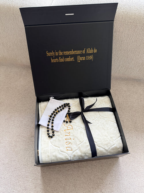 Luxury Personalised Embroidered Prayer Mat Set | Custom Name Islamic Prayer Mats | Nikah, Wedding & Eid Gift