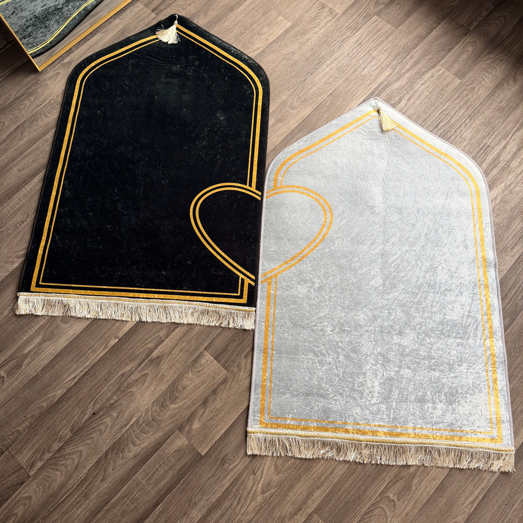Couple Prayer Mat Set with Heart Design