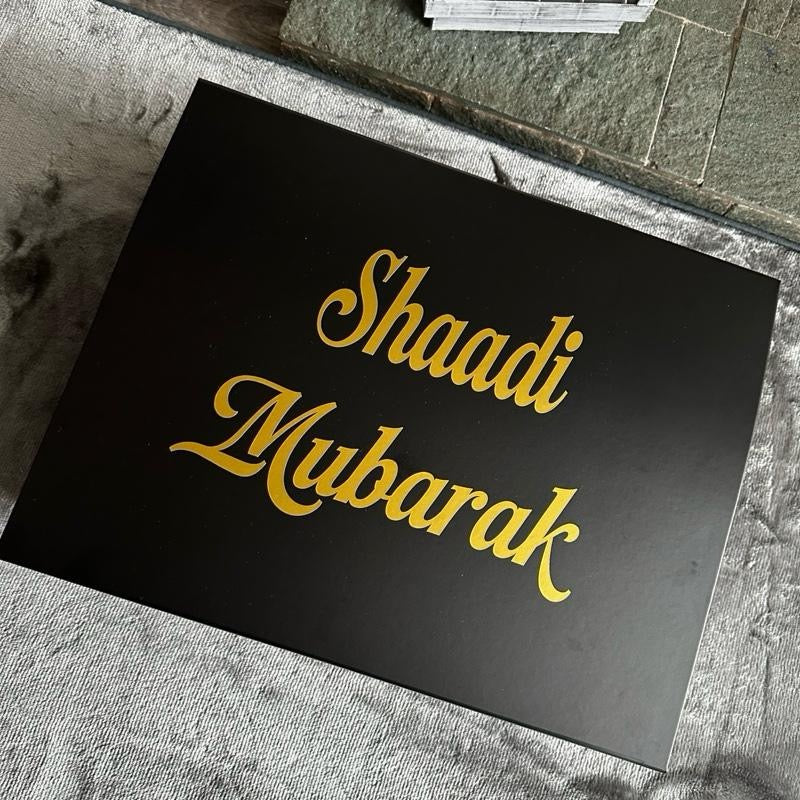 Personalised Couple Prayer Mats Gift Box– Custom Prayer Mats & Tasbeeh