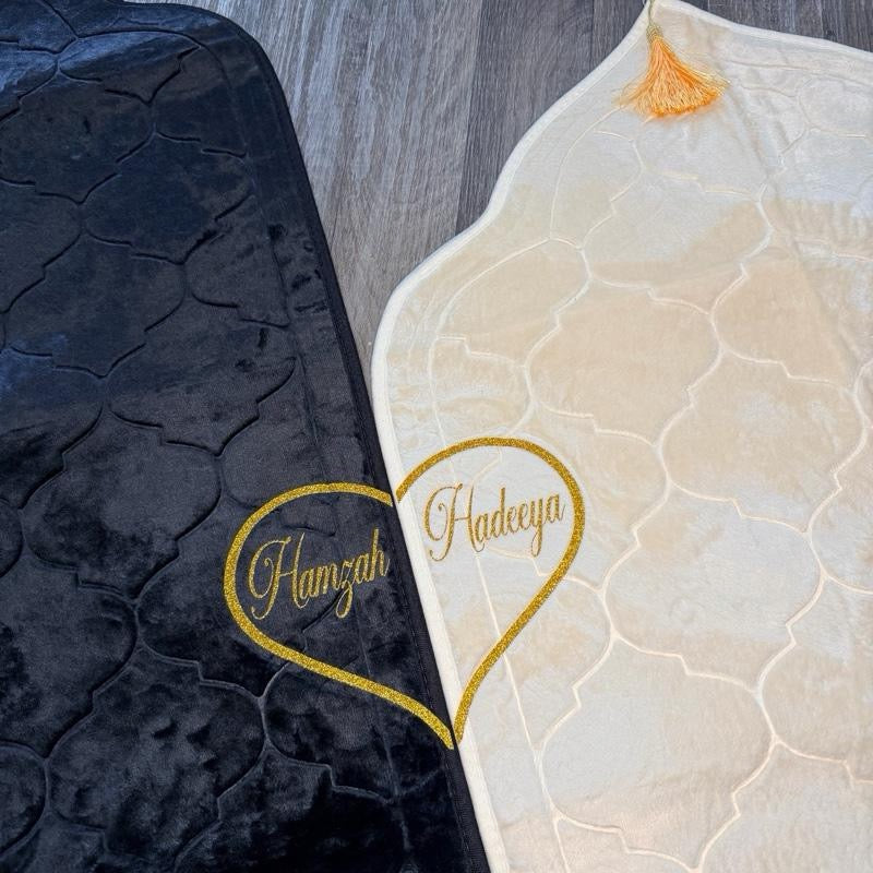 Personalised Couple Prayer Mat Set with Names – Foam Padded Islamic Prayer Mats