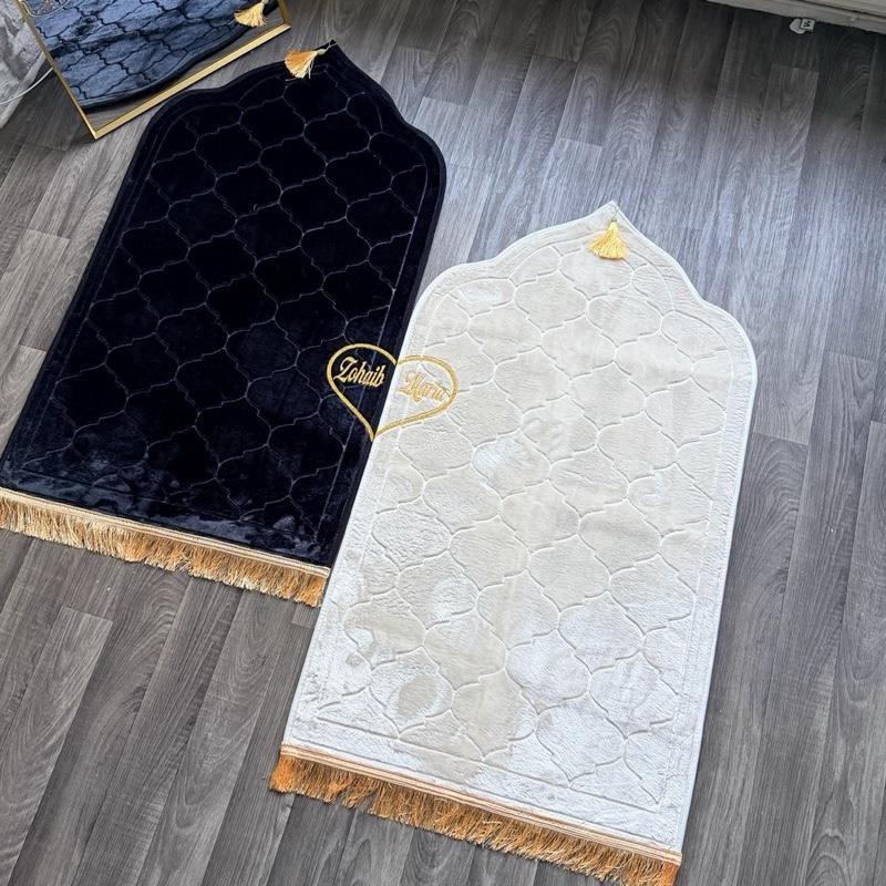 Personalised Couple Prayer Mat Set with Names – Foam Padded Islamic Prayer Mats