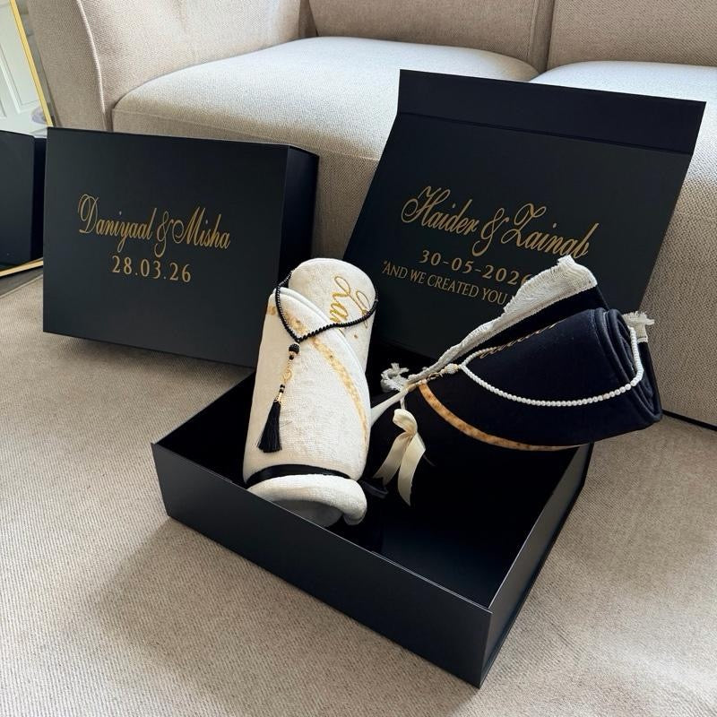 Personalised Couple Prayer Mats Gift Box– Custom Prayer Mats & Tasbeeh