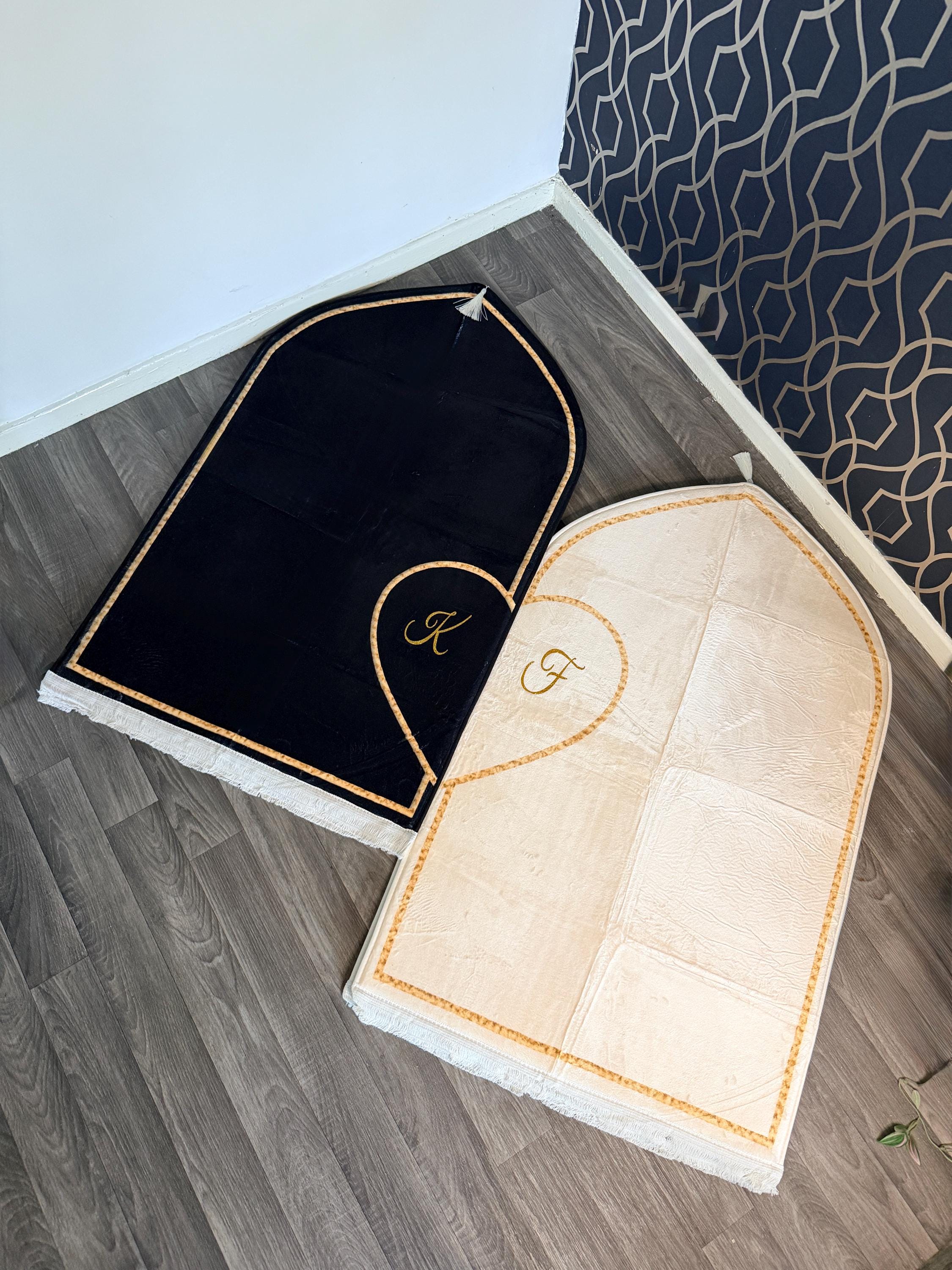 Personalised Couple Prayer Mat Set | Custom His Hers| Custom His Hers Islamic Gift for Wedding |nikah gift set,Wedding gift,Anniversary Gift